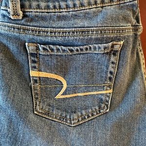 American Eagle Capri jeans